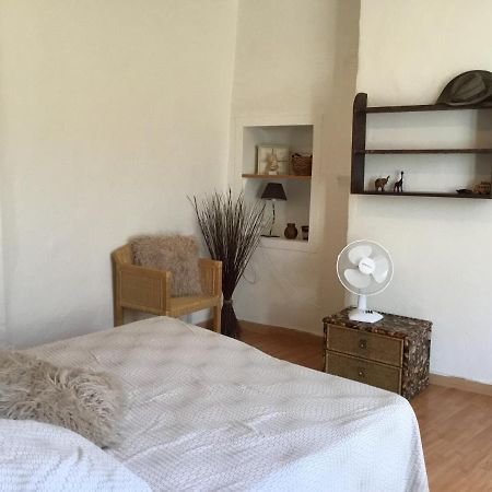 Agreable Maison De Village Provencal Volx Bagian luar foto