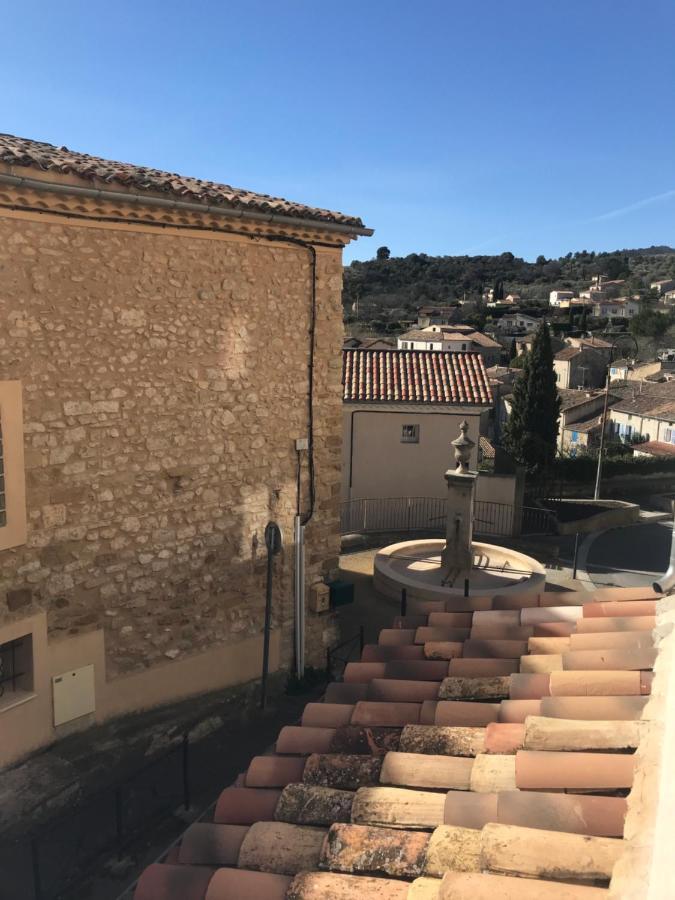 Agreable Maison De Village Provencal Volx Bagian luar foto
